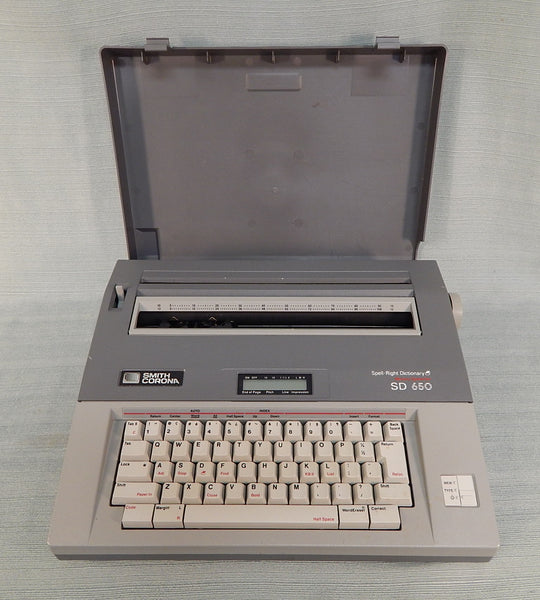 Smith Corona SD 650 Memory Typewriter- Excellent Condition
