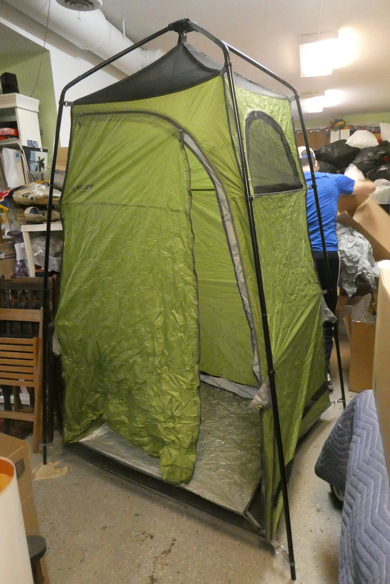 Kelty Blockhouse Camping Privacy Shelter Second Life Upscale Thrift