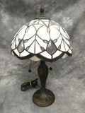 Tiffany Style Lamp with Stained Glass Shade