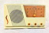 Vintage Silvertone AM Table Radio Catalog No. 16