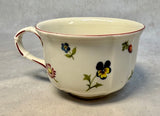 Villeroy & Boch Petit Fleur - Set of 6 Cups and 7 Saucers
