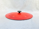 Le Creuset #33 8 - Quart Dutch Oven - Bright Red