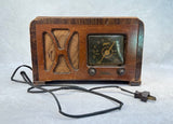 Vintage Zenith Model 5-D-627 Table Radio