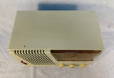 Vintage Silvertone AM Table Radio Catalog No. 16