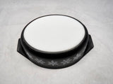 Pyrex 043 - 1 1/2 Quart Snowflake Lidded Oval Casserole Dish