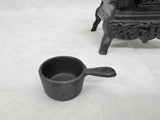 Rescew Vintage Cast Iron Miniature Wood Stove