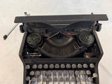 Royal Silent Deluxe Manual Typewriter with Case