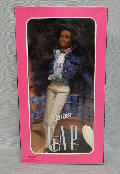 GAP Barbie 1996 - NIB RARE