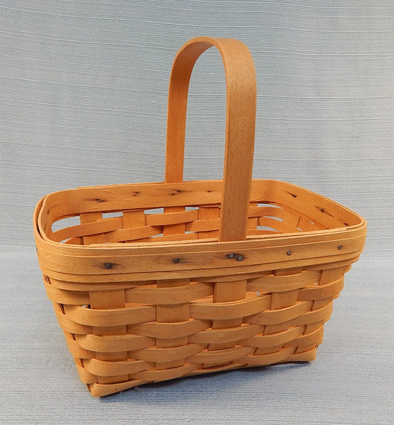 Longaberger 1999 11" x 7.5" Woven Basket w/One Handle