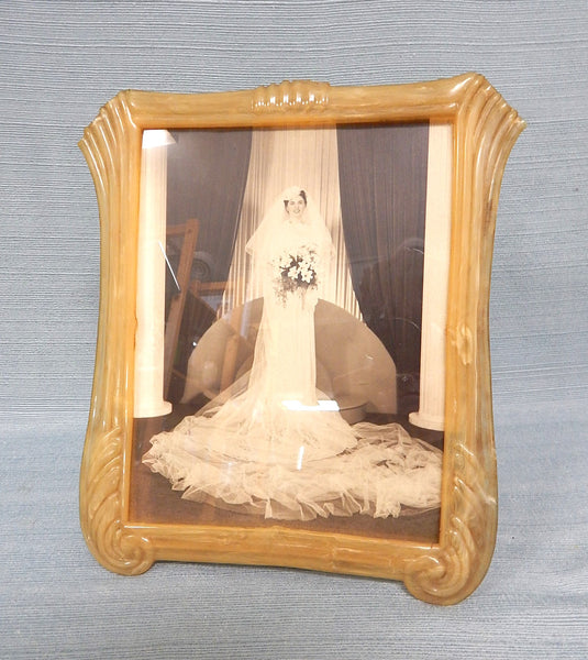 Vintage 1930s Swirl Plastic Art Deco 11x10 Picture Frame