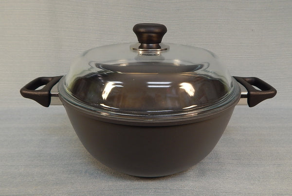 Scanpan 2001+ Covered 6.5 Qt. Casserole No. 8701/28 - Like New!