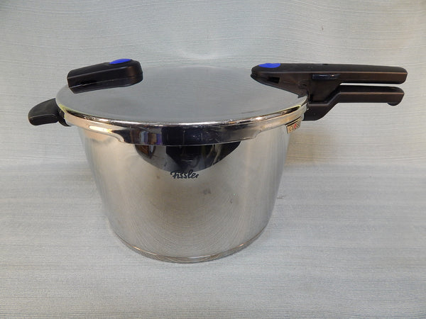 Fissler Vitaquick 8.5 Quart Pressure Cooker