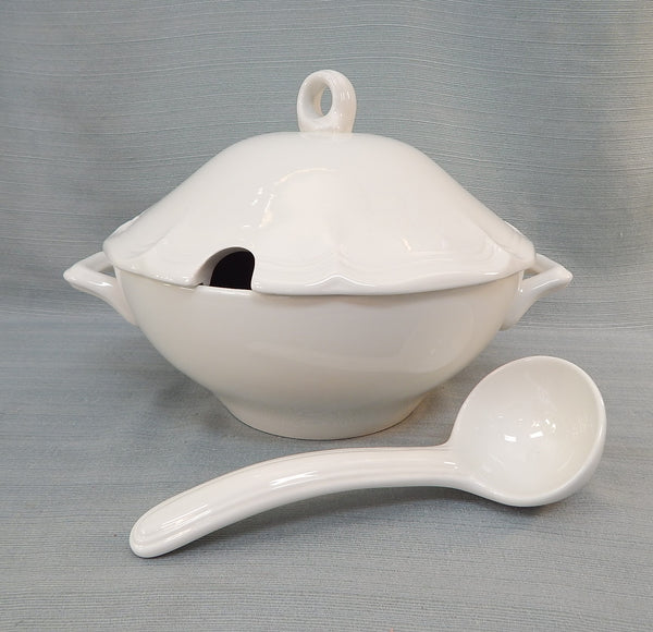 Mikasa "French Countryside" Porcelain Tureen