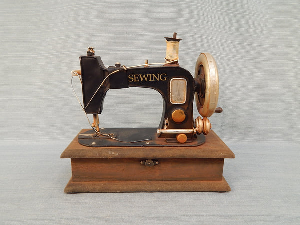 Vintage Sewing Machine Replica/Storage Box