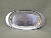 Vintage Kensington Aluminum Trays - Set of 2