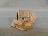 Setof 3 Lilliput Lane Miniatures