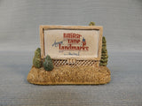 Setof 3 Lilliput Lane Miniatures