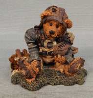 Boyd's Bears and Friends "Knute & the Gridiron"