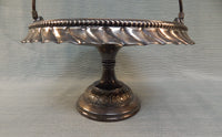 Meriden Quad Plate Footed Server with Handle