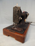 Singer 128 Sewing Machine with Bentwood Case