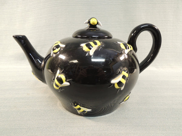 Cheerful Bumblebee Ceramic Teapot