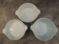 Set of 3 Pyrex "Butterprint" Casserole Dishes