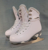 Jackson Comfort SoftSkate Ice Skates w/Mark Blades, Girl's Size 3