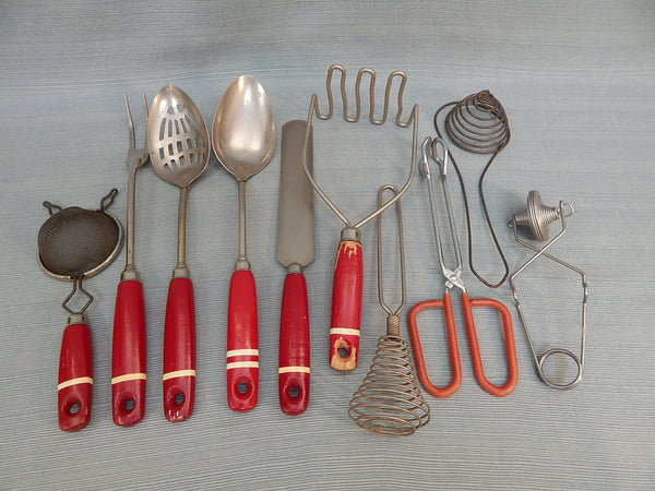 Vintage Ekco Kitchen Utensil Set - Lot of 10