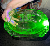 Federal Glass Sylan Parrot Oval Bowl Green Uranium Glass