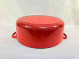Le Creuset #33 8 - Quart Dutch Oven - Bright Red