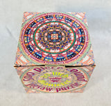 500 Piece 20" Round Kathmandu Puzzle by Fink & Co, 1997 - Brand New!