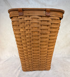 1986 Longaberger 22" Hamper Basket with Attached Lid