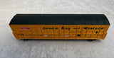 Vintage HO Scale Chessie System Engine and Model Train Box Cars