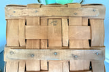1986 Longaberger 22" Hamper Basket with Attached Lid