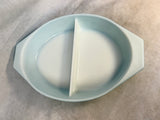 Vintage Pyrex 1.5 Qt Snowflake Blue Divided Dish