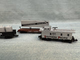 Southern Pacific N Scale Model Train Set - 7 Cars