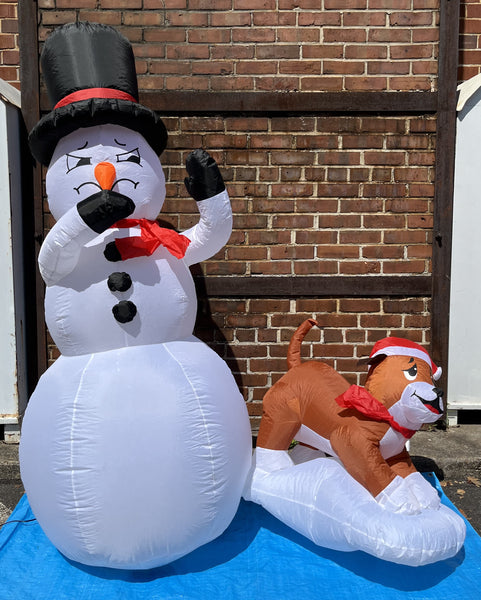 6 ft. LED Animated Snowman and Dog Scene Inflatable - Like New!