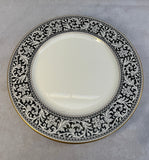 Mikasa Oxford Dinnerware Set - 5 Place Settings (25 Piece), Discontinued
