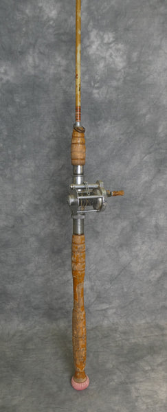 Vintage Fiberglass Fishing Rod with Pfleuger Skilkast No. 1953 Reel