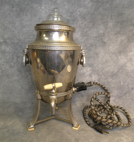 Universal Electric Coffee Urn/Percolator