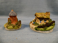 Maurice Wideman American Collection Well House and Sod House Figurines