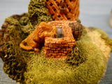 Maurice Wideman American Collection Well House and Sod House Figurines