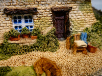 Maurice Wideman American Collection Well House and Sod House Figurines