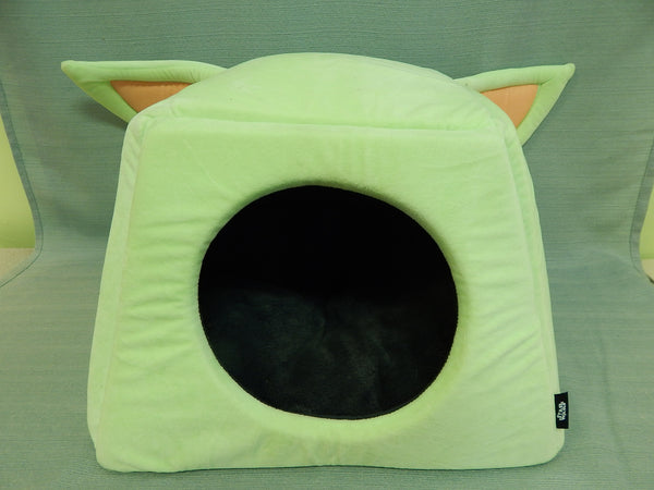 Star Wars The Mandalorian Grogu Covered Cat & Dog Bed - Brand New!